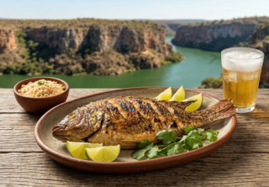 Peixe tilápia assada com pirão em restaurante de Paulo Afonso